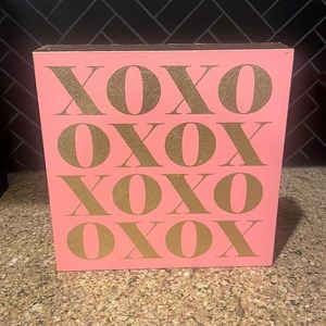 ✨XOXO Valentine’s Day Decor/Sign